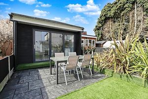 Rear Garden & Summer House- click for photo gallery